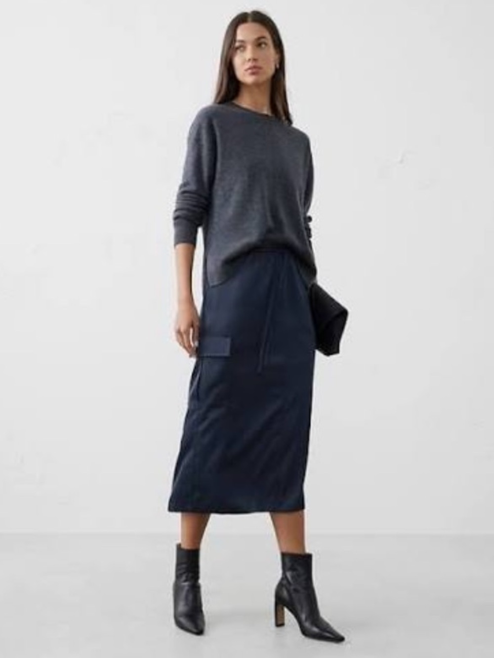 BANANA REPUBLIC Satin Cargo Midi Skirt Dove Gray Large Modern Career Wear